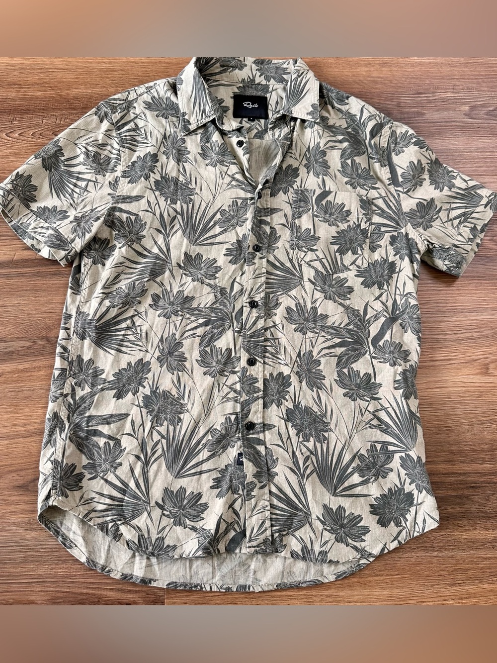 Rails Carson Shirt Mens Small Green Linen Blend Jungle Floral Print Button Up